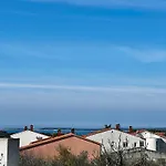 Eden Pula